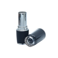 Tube de rouge à lèvres vide Yuecai 3,5g, base surmoulée, capuchon transparent noir brillant, baume à lèvres personnalisé
