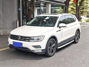 Volkswagen <span class=keywords><strong>Tiguan</strong></span> L <span class=keywords><strong>2021</strong></span>, SUV de 4 Puertas y 5 Asientos, Interior Oscuro, Gasolina, Gran Oferta, Usado, de China - Product Image 5