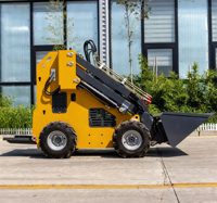 Mini-chargeuse compacte HY430 facile à utiliser, système hydraulique puissant, moteur de marque