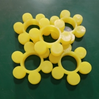 Accouplement avec insert d'accouplement à mâchoires élastiques Spider