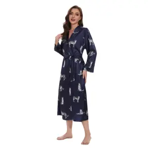 Nhà Máy Bán Thiết Kế In Kỹ Thuật Số Tùy Chỉnh Phụ Nữ Phù Hợp Với Ban Đêm Pajama Set Satin Áo Choàng Tắm Sang Trọng Cho Phụ Nữ Ngủ Mặc Pajama