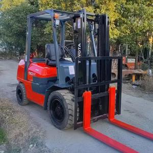 Montacargas Usados Toyota Diésel de 3T, Maquinaria de Construcción, Maquinaria para Movimiento de Tierras, Montacargas de Transporte Diésel a Precio Económico - Product Image 5
