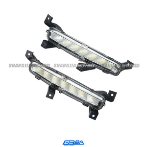 อะไหล่ถอดไฟเดย์ไลท์สำหรับรถยนต์โรลส์-รอยซ์ โกสต์ รุ่นที่ 1 ชิ้นส่วนพลาสติกกันชนหน้า - Product Image 2