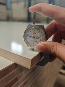 Tablero de Bloques de Primera Clase de 18 mm para Muebles Modernos de Cocina y Escuela, Núcleo Sólido de Álamo Laminado E0, Resistente al Agua y al Formaldehído - Product Image 3