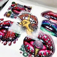 Transferts DTF personnalisés pas chers en vinyle imprimé plastisol pour Halloween et Noël, motifs Père Noël prêts à poser sur T-shirt
