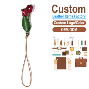 Custom <b>Leather</b> Rose <b>Keychain</b> Handmade Genuine Cowhide Bag Charm Car Hanging Ornament Irregular Shape High Quality - Product Image 1