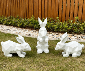 2025รูปปั้นกระต่ายตัดเรขาคณิตสีสัตว์ศิลปะแอบสแตรกขนาดกำหนดได้เองรูปปั้นกระต่ายเรซิ่นสุดหรูทนต่อสภาพอากาศในสวน - Product Image 6