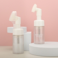 Flacon cosmétique vide transparent en PET pour nettoyant moussant visage 100ml 120ml, emballage personnalisé avec pompe à brosse en silicone