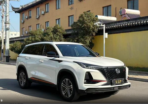 Autos Usados Changan CS75 <span class=keywords><strong>PLUS</strong></span> 2021 1.5T Modelo de Lujo Automático, Auto Changan SUV Compacto de 5 Puertas y 5 Asientos, Gasolina, Autos Usados Baratos - Product Image 3