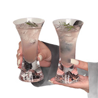 Verre à cocktail sans pied et sans couvercle en verre sodocalcique de haute qualité, à taille conique, pour boissons froides, avec vue sur la montagne