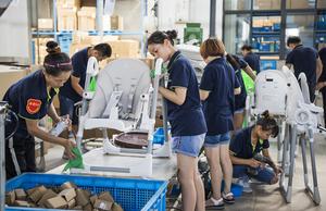 Cadeira de Alimentação Portátil para Bebês de Alto Padrão, Estrutura Quadrada Ecológica, Durável, Dobrável, Altura Ajustável, Segura para Refeições - Product Image 4