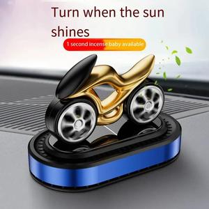 Diffuseur de parfum compact pour voiture, purificateur d'air portable, diffuseur pour moto, technologie de panneau solaire avancée - Product Image 2