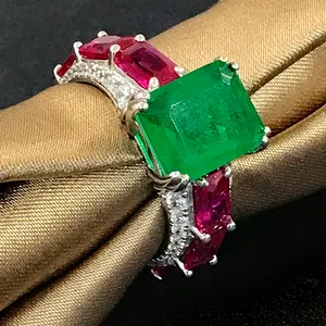 Hoge Kwaliteit Volledige Kubieke Zirkoon Edelsteen Ringen 925 Sterling Zilver Emerald Green Stone Ringen