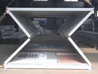 Maison en conteneur extensible de luxe de 20 pieds Maison pliante préfabriquée Conception pliable pour le bureau à domicile Utilisation en extérieur Panneau sandwich en acier