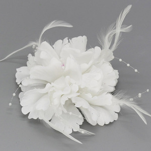 Vente en gros de pinces <span class=keywords><strong>à</strong></span> cheveux hawaïennes pour décoration de vacances <span class=keywords><strong>à</strong></span> la plage, fleur de pivoine, accessoires pour cheveux avec plumes - Product Image 5