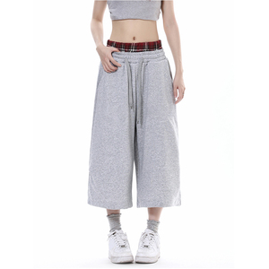 Pantalones cortos atléticos grises con cordón de cintura a cuadros Ajuste cómodo Pantalones de salón de pierna ancha pantalones cortos largos transpirables - Product Image 2