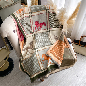 Herfst/Winter Warme Wrap Voor Vrouwen-Stijlvol Raster En Kleurblok Met Paardenpatroon, Modieus En Elegant, Sjaal En Sjaal In Één - Product Image 4