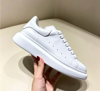 Chaussures de marche fitness pour couples, baskets décontractées blanches de printemps avec semelles épaisses rehaussantes
