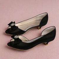 (Chaussures à talon bas Chaussures violettes