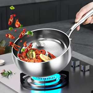 Poêle à frire antiadhésive en titane pur martelé de haute qualité Zunck 24/26/28 cm, compatible avec les cuisinières à gaz et électriques - Product Image 3