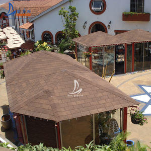 Matériaux de construction Bardeaux de toiture Bitume <span class=keywords><strong>Toit</strong></span> en fibre de verre Asphalte Vente en gros Bardeaux en mosaïque à usage intensif Toitures en asphalte noir - Product Image 4