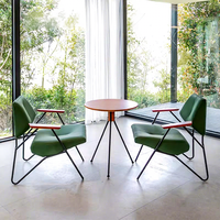 Ensemble de table et de chaises rondes de style moderne en bois massif pour café de luxe, salon de thé, restaurant occidental, café, bistro musical