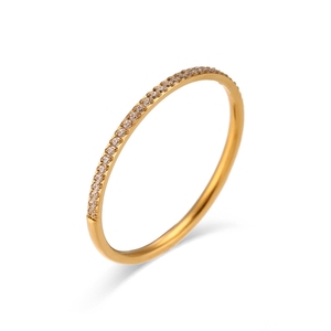 Style Européen Américain 18K Ultra-Fin Zircon En <span class=keywords><strong>Acier</strong></span> <span class=keywords><strong>Inoxydable</strong></span> Plaqué <span class=keywords><strong>Bague</strong></span> Polyvalente Bijoux Simple Bagues De Pierres Précieuses De Luxe - Product Image 2