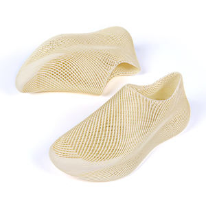 Claquettes plates personnalisables de créateur, à coussin d'air, imprimées en 3D haute technologie, fusion légères, luxueuses, flexibles et intemporelles - Product Image 1