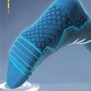 جوارب رجالي مضادة للانزلاق سريعة الجفاف جيدة التهوية قطن ضغط شعار مخصص محبوك قبضة ركوب الدراجات كرة القدم الجوارب الرياضية الكفة - Product Image 2