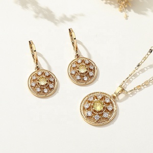 Bisuterie Joyeria Bisuterias Oro Venta al por mayor 18K Chapado en oro Latón Circón Pendientes Y Collares Conjuntos Mujer Conjunto De Joyería De Moda - Product Image 2