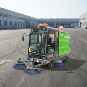 Camión Barredor de Calles Multifuncional, Totalmente Cerrado, a Prueba de Polvo, con Certificación CE, para Zonas Urbanas y Verdes, Directo de Fábrica, OEM - Product Image 3