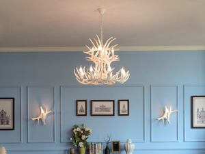 Lustre en forme <span class=keywords><strong>de</strong></span> corne <span class=keywords><strong>de</strong></span> cerf <span class=keywords><strong>de</strong></span> style industriel américain, finition marron/blanc, construction en résine et métal, CRI élevé 90, faisceau à 360° - Product Image 2