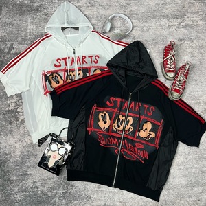 6679/Giacca <span class=keywords><strong>Oversize</strong></span> da <span class=keywords><strong>Donna</strong></span> con Cappuccio, Ricamo Cartoon e Graffiti, Preferita dai Fan, per Uso Quotidiano, Vendita Diretta dalla Fabbrica - Product Image 1