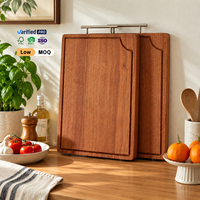 Planche à découper en Sapele massif, bloc de boucher en bois avec poignée en acier inoxydable pour la présentation de steaks et de grillades en restaurant