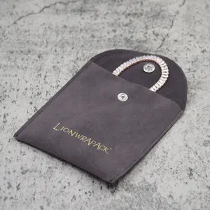 Venda quente logotipo Personalizado impresso pequeno envelope de luxo colar de Jóias saco de Retalhos de Camurça Bolsa com botão Snap