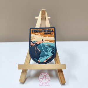 Imán de nevera con logotipo de equipo personalizado con colores llamativos para fanáticos de los deportes y seguidores, perfecto para mostrar <span class=keywords><strong>el</strong></span> espíritu de equipo en su hogar - Product Image 1