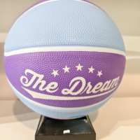 Ballon de basket en caoutchouc de haute qualité avec texture antidérapante pour un usage professionnel et amateur