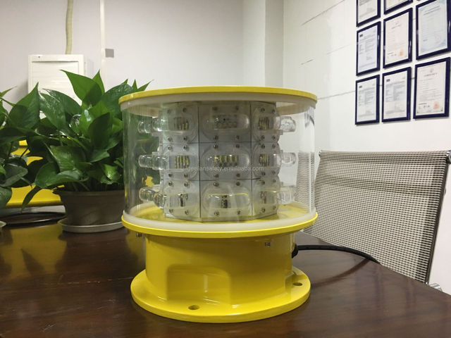 Wireless Airport Heliport Perimeter Lighting Equipment LED Solar-Powered Airport Helipad Light at Low Price