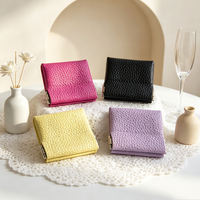 Pochette à bijoux en cuir PU, fermeture automatique à pression, couleurs assorties, anti-poussière, rangement pratique pour boucles d'oreilles et bagues
