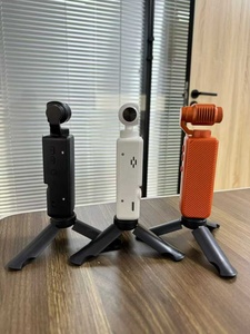 Nouvelle Arrivée Caméra d'Action Portable Q8 500W Pixels Caméra Rotative à 180 Degrés Écran 1,9 Pouces Enregistrement Vidéo Suivi du Visage - Product Image 5