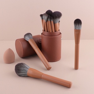 Juego de Brochas de Maquillaje Veganas de Pelo Sintético Supersuave de 18 Piezas con Logotipo Personalizado de Envío Rápido, Color Marrón, Herramientas de Belleza - Product Image 6