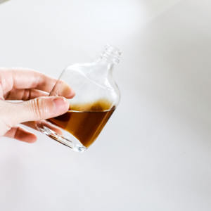 <span class=keywords><strong>Prix</strong></span> de gros Mini Portable vente en gros 100ml haut de gamme vin japonais <span class=keywords><strong>whisky</strong></span> vodka épaissie verre dépoli scellé <span class=keywords><strong>bouteille</strong></span> de tequila - Product Image 6