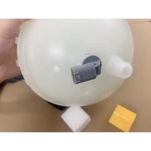 Réservoir d'expansion de liquide de refroidissement pour BMW Série 5 F07 F10 F11, plastique, à visser, 17138614293 - Product Image 2