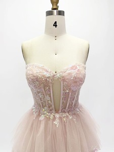 Gaun pesta pendek tanpa tali warna <span class=keywords><strong>pink</strong></span> Ocstrade, berbahan korset, payet, renda, dan tulle bertingkat, cocok untuk acara homecoming, koktail, atau acara formal yang elegan. - Product Image 3