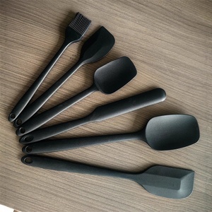 Espátula de silicona, brocha para aceite, juego de utensilios para barbacoa y repostería, espátula para crema de tartas, raspador, juego de herramientas de repostería de plástico moldeado por soplado - Product Image 1