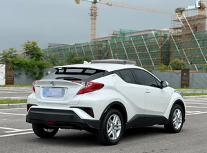 Oferta Especial: Toyota C-HR <span class=keywords><strong>2022</strong></span> 2.0L CVT Edición Leading, Matriculado Ene. 2023, 50,000 KM, SUV Compacto de 5 Puertas y 5 Asientos - Product Image 3