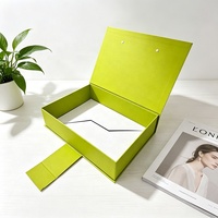 Boîte cadeau pliable avec poignée, boîte d'emballage rigide pliable personnalisée pour cadeaux