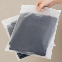 Sacs Ziplock Givrés Mat à Fermeture Coulissante en Gros, Personnalisables, pour Emballage de Sous-vêtements, Chaussettes et Vêtements en Vrac
