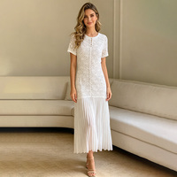 Robe Courte Tricotée OEM à Manches Courtes avec Motifs Floraux Perlés pour le Printemps, Idéale pour les Mondaines, avec Robe Intérieure à Bretelles
