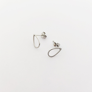 <span class=keywords><strong>Pendientes</strong></span> de lágrima 316L, <span class=keywords><strong>pendientes</strong></span> de línea hueca mínima, <span class=keywords><strong>Mini</strong></span> <span class=keywords><strong>pendientes</strong></span> colgantes geométricos, joyería de tendencia simplista - Product Image 6